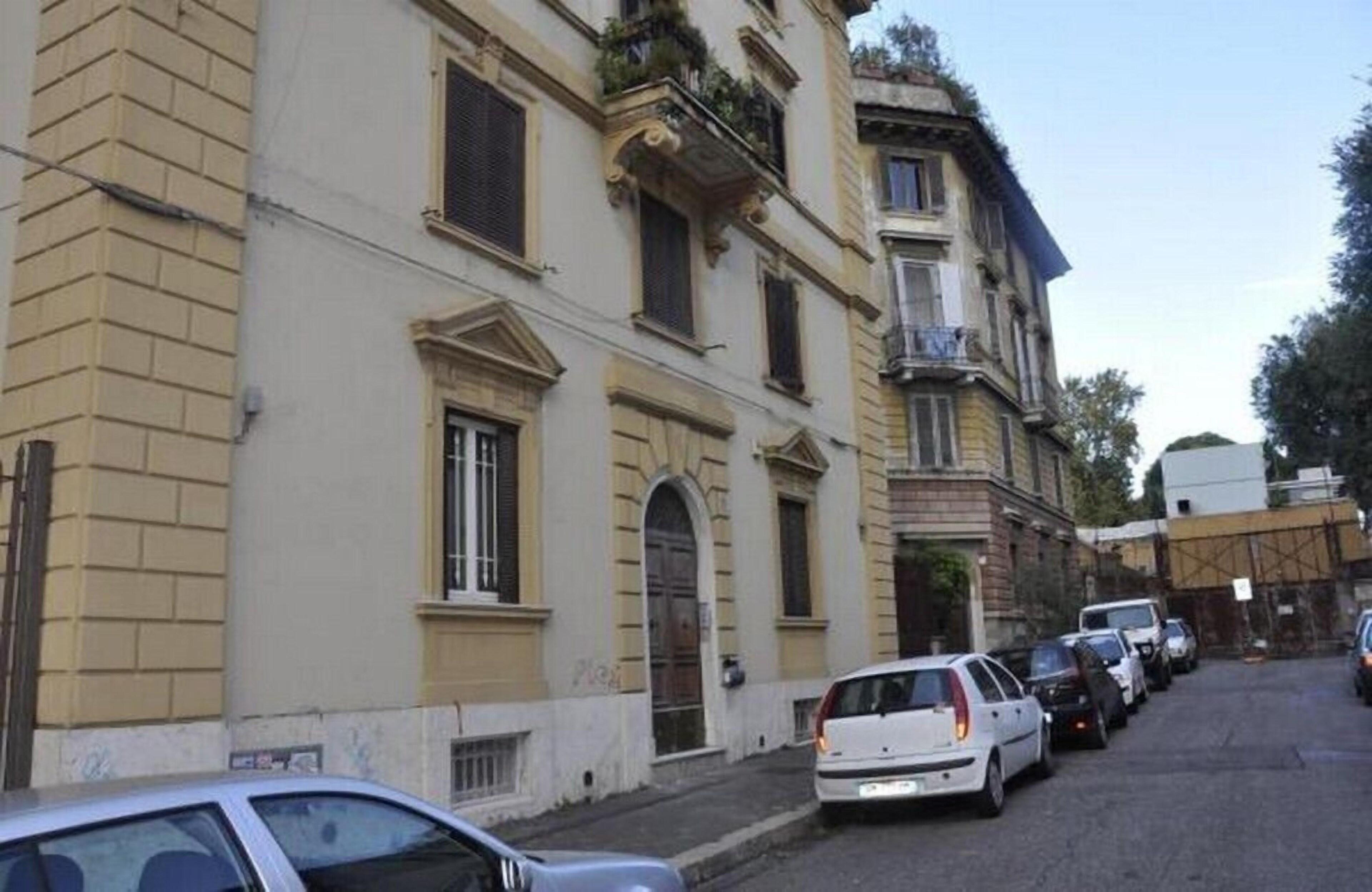 Domus Romana - Rome, Rome